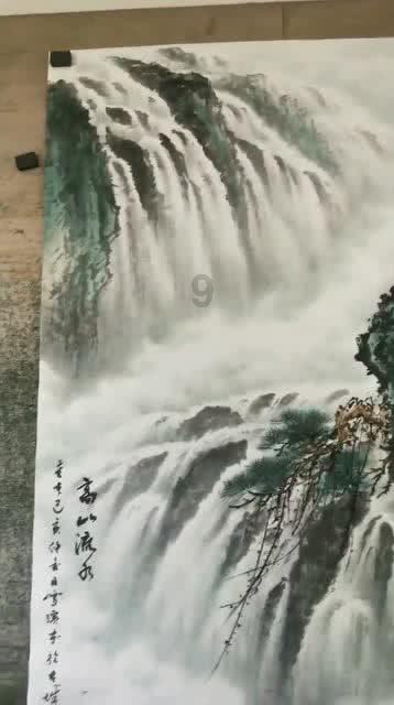 遵义市中级人民法院上门为高龄老同志送生日祝福